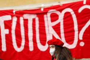Covid-19: Itália regista 616 mortes em 24 horas e aproxima-se dos 80 mil óbitos