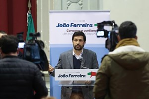 João Ferreira deve usar poderes para aprovação de nova lei da habitação