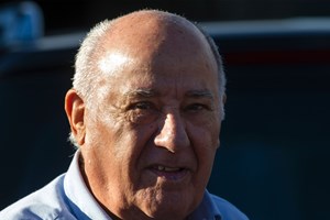 Dono da Zara está menos rico mas cada vez mais solidário