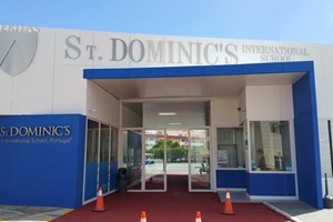 Confinamento. Polícia fecha colégio em Cascais onde 42 alunos iam fazer exame