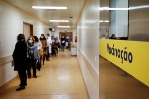 Menos de metade dos infetados tem imunidade passados dez meses