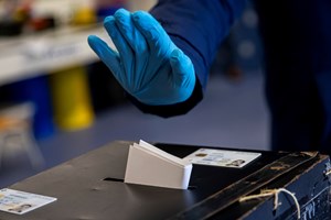 Como se estão a preparar as câmaras para mais eleições em pandemia?