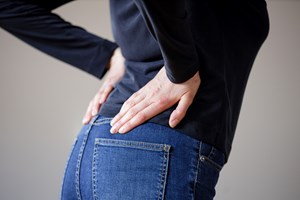 Dores nas costas: 11 Soluções para a dor mais comum do corpo humano