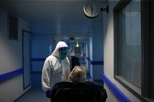 Covid-19. Tudo o que sabemos sobre reinfeções e novas variantes