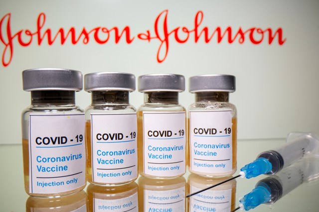 Vacina da Johnson & Johnson com aprovação na Europa marcada para 11 de março