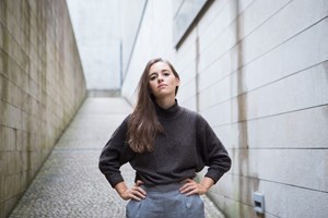Sara Barros Leitão: “Toda a classe artística vive num medo constante, porque a precariedade traz medo”