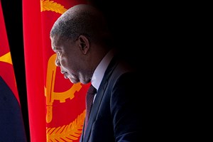 A grande ilusão de João Lourenço