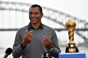 Gilberto Silva: 'A minha mãe ficou doente e tive de ir para a fábrica'