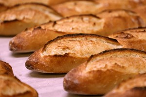 Baguete património imaterial pode proteger pão em França, diz padeiro lusodescendente