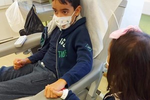 Leonor e Jaime lutam contra o cancro. A mãe só queria estar no lugar deles