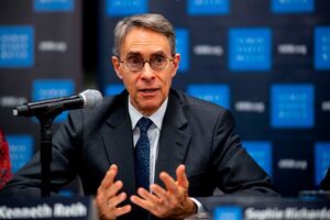 Kenneth Roth. Human Rights Watch