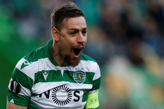 Sporting vence Gil Vicente com dois golos de Coates ao cair do pano -  Desporto - SÁBADO