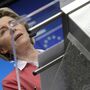 Von der Leyen: Há que trabalhar rápido se queremos um certificado de vacinação até ao verão