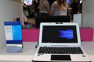 Governo compra 139 mil computadores à empresa do Magalhães