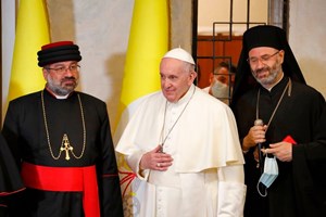 Papa celebra em Bagdade a primeira missa pública no Iraque