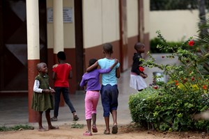 Cabo Delgado: Número de crianças separadas em fuga aumenta 40% em julho