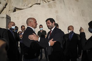 O que separa Nuno Graciano de André Ventura?