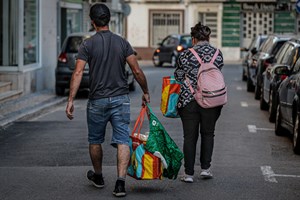 Covid-19: Algarve com 32 surtos ativos e escolas com o maior número de casos