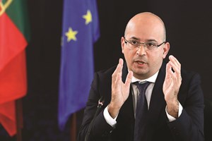 Governo entrega esta quinta-feira Programa de Estabilidade no parlamento
