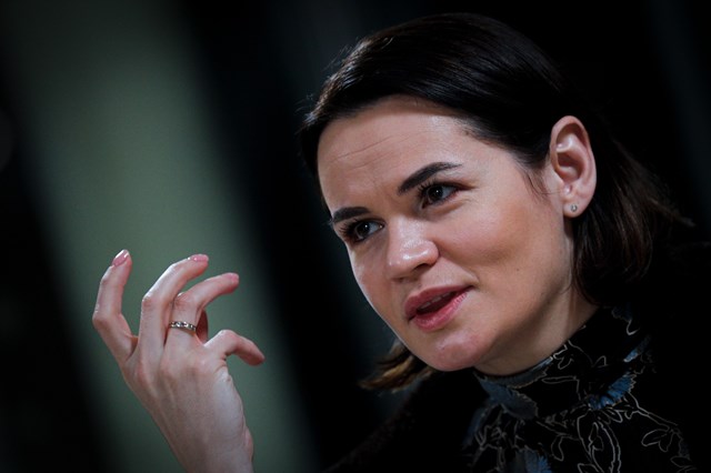 Lukashenko é 'tóxico' e até Rússia já se sente 'desconfortável', diz líder da oposição na Bielorrússia