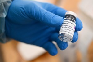 Tudo o que precisa de saber sobre a vacina da AstraZeneca