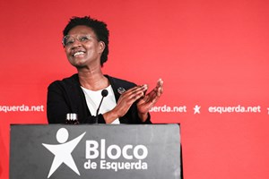 Beatriz Gomes Dias defende transportes públicos gratuitos em Lisboa