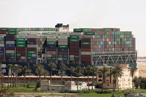 Autoridade Canal do Suez exige €767 milhões de indemnização a armador do Ever Given