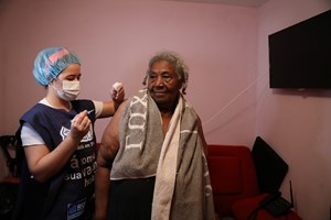 Covid-19: Governadores do Brasil pedem à ONU ajuda para vacinas e medicamentos