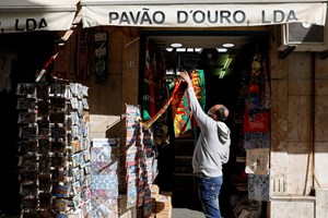 Covid-19: Mais cinco mortes e 649 infetados em 24 horas