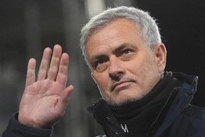 Mourinho não ganha títulos há 4 anos: é o fim do Special One?