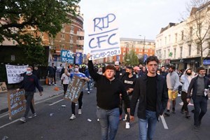 Superliga a desmoronar-se? Chelsea e Manchester City querem sair da competição