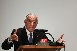 Presidente da República veta decreto da inseminação pós-morte