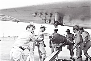 O relatório de Ferreira da Cunha sobre o uso de napalm