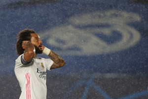 Real Madrid e Chelsea empatam e deixam eliminatória em aberto para segunda mão