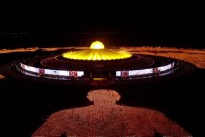 Templo budista alcança recorde do mundo ao acender 300 mil velas para assinalar Dia da Terra - Sábado