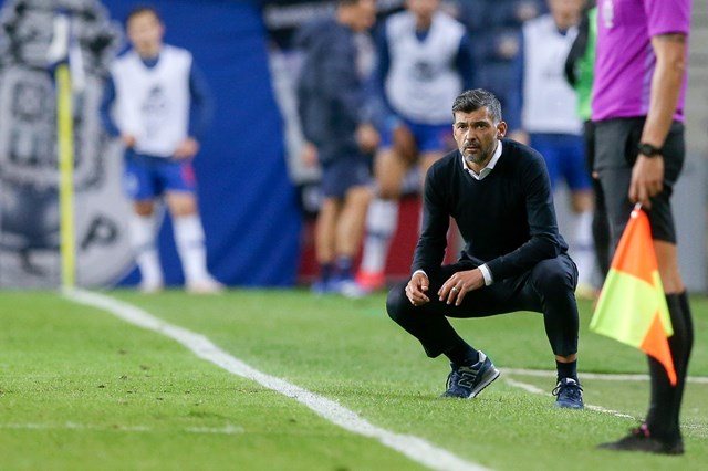 FC Porto vence na receção ao Vitória de Guimarães e aproxima-se do Sporting