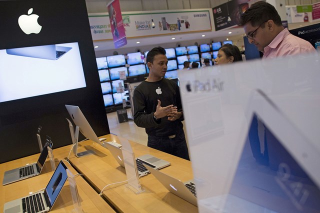 'Hackers' russos tentam extorquir 50 milhões de dólares à Apple
