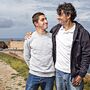 É ele que os leva às ondas de 30 metros