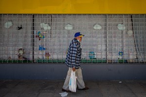 Cimeira Social: A pobreza e a luta contra a vergonha no Bairro Branco