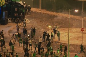 Polícia dispara balas de borracha contra adeptos do Sporting em Alvalade