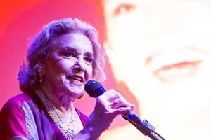 Atriz brasileira Eva Wilma morre aos 87 anos vítima de cancro