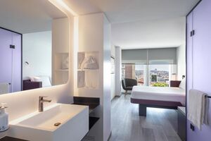 yotel porto