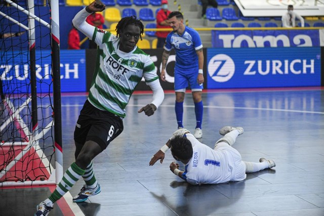 Zicky Té nomeado para melhor jovem jogador do Mundo - Futsal