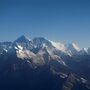Covid-19: Expedição internacional deixa Everest devido ao aumento de casos