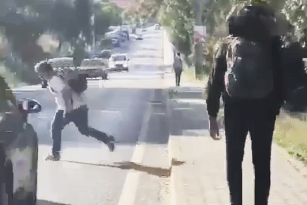 Menino atropelado no Seixal ao fugir de colegas que lhe batiam