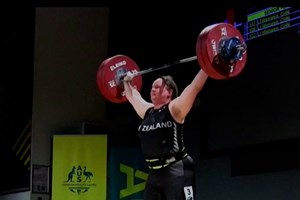 Laurel Hubbard é a primeira atleta trans a participar nos Jogos Olímpicos
