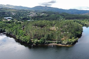 Ponte da Barca: onde a natureza encontra a aventura