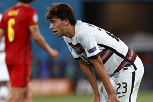 Roy Keane: 'João Félix é um impostor'