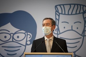 Covid-19: Bastonário dos Médicos defende substituição de autotestes por testes rápidos de antigénio