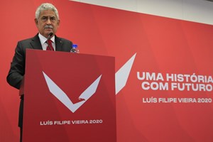 Deputado do PSD recorda Vale e Azevedo para comentar Vieira. 'É triste'